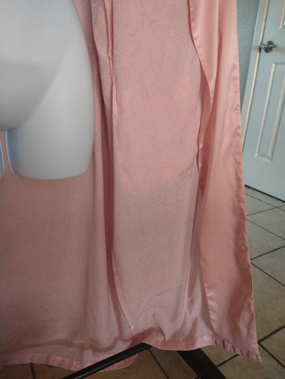 Victoria Secret Medium Robe - Picture 13 of 16